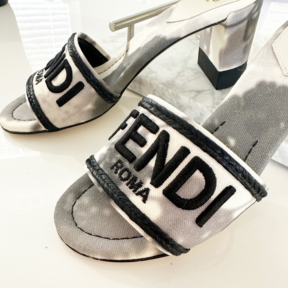 FENDI Tie Dye Logo Embroidered Sandal - Picture 3 of 8